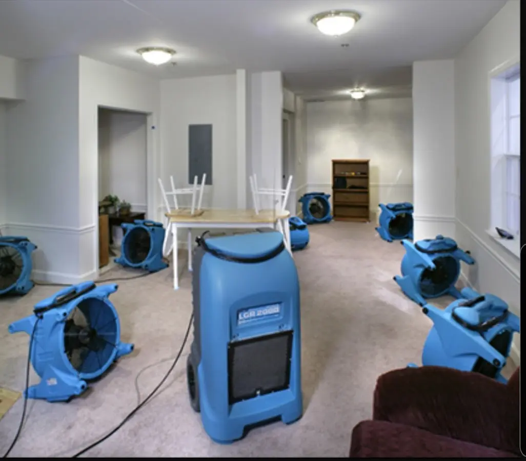 Air movers and dehumidifier setup for Water Extraction & Removal in Ulysses